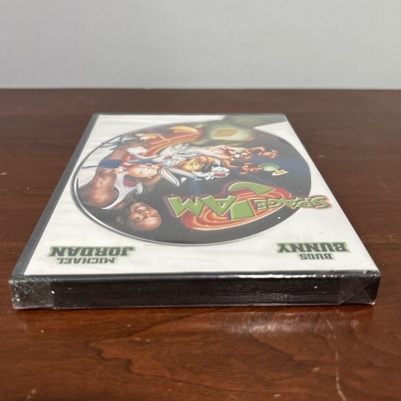 Space Jam (DVD, 2010) Michael Jordan, Bugs Bunny - - Picture 3 of 7